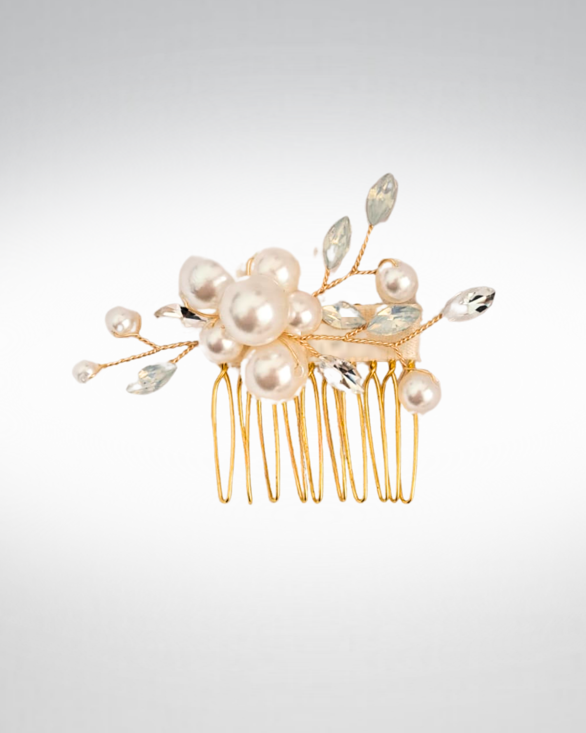 Bridal Comb with Crystals and Pearls